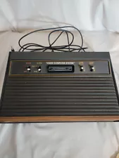 Atari 2600 Launch Edition Woodgrain Console (NTSC), Authentic and in Great Shape