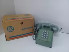 VTG Western Electric Bell System Desk Telephone 2500 M 51 Moss Green 1970s...