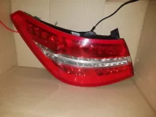 10-13 MERCEDES E350 E550 COUPE CONVERTIBLE DRIVER LEFT LIGHT LAMP TAILLIGHT (For: 2012 Mercedes-Benz E550)