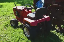 Allis Chalmers Hydro - Selling for Parts - LOCAL PICKUP