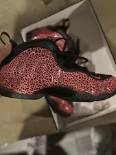 Size 10.5 - Nike Air Foamposite One Cracked Lava