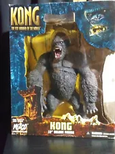 MEZCO KING KONG 15 " DELUXE ACTION FIGURE IN BOX ANGRY OPEN MOUTH *GREAT SHAPE*