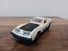 Dinky Toys 221 Corvette Stingray