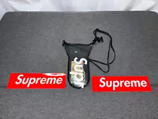 SUPREME SealLine See Pouch Small Black SS18 SS18A34A VNDS w/Accessories 9.9/10