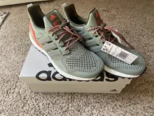 Adidas Ultraboost 1.0 Men Running Shoes Silver Green / Olive Strata/ SIZE 10 NEW
