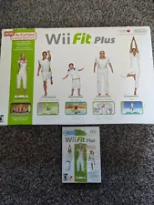 Wii Fit Plus with Balance Board & Game NINTENDO Wii, 2009 Complete