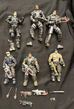 Gears of war lot of 6 NECA Figures w/ weapons And Bonus guns Rare Read