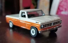 (CUSTOMIZED) Greenlight 1:64 1971 FORD F250 PICKUP TRUCK