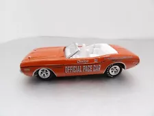 1971 DODGE CHALLENGER CONVERTIBLE JOHNNY LIGHTNING OFFICIAL PACE CARS 1:64