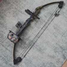 Bear Black Mag Right Hand Compound Bow w Arrow Holder + Sight