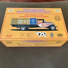 BLOOMSBURG FAIR 1934 FORD STAKE BED TRUCK 2003 EDITION 1:24 SCALE NIB