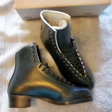 Riedell Red Wing Skating Shoe 375 B Mens Black Leather Size 9 Boots only