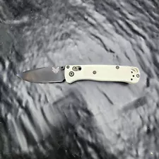 Benchmade 533BK-1 Mini Bugout White Grivory Handles 2.82in Black Blade S30V ðª