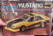 Monogram 2276 Mustang Cafe Racer 1981 1/24 McM KIT FS