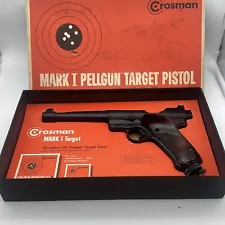 Vintage Crosman Mark I Pellgun Target Air Pistol .22 CO2 Pistol + Box