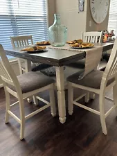 farmhouse dining table and chairs