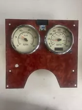 2007 International 9400 Speedometer Cluster With 2 Side Panels