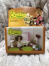 NEW Vintage 1980 Mattel THE LITTLES Daphne’s Bathroom Furniture Die-cast Playset