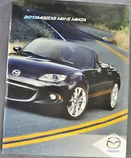 2013 Mazda MX-5 Miata Roadster Catalog Sales Brochure Nice Original 13