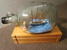 MARITIME 3 MAST CLIPPER SHIP MODEL IN BOTTLE