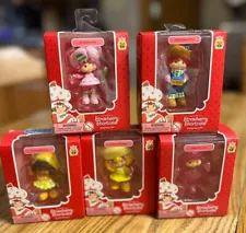 New ListingNIB TLS Toys CheeBee! The World of Strawberry Shortcake Scented Doll Figure