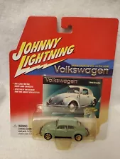 Johnny Lightning 1966 Volkswagen Beetle light Gray