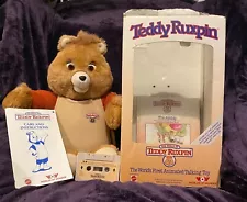 Teddy Ruxpin worlds of wonder, 1985 gen 1 restored British box with tape & book