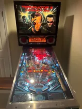 ORIGINAL Terminator 2 Pinball Machine from Williams feat. Arnold Schwarzenegger