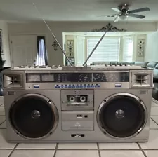 JVC ghetto blaster Boombox everything WORKS!