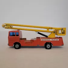 Solido Toner Gam Mercedes LP-1418 Television Reporting Bucket Truck