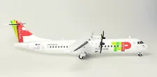 ATR-72 White / TAP Air Portugal Diecast Collectors Model Scale 1:200 CS-DJC