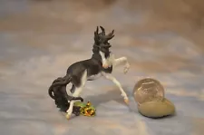 artist resin "Viper" micro mini horse