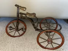 18” Metal Tricycle -EUC (missing Seat Basket)