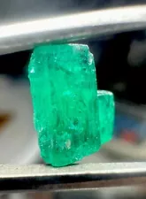 Vintage Chatham 1.50 Ct FINEST LAB GROWN CREATED EMERALD Rough Crystal