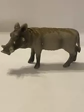 Schleich African Warthog Wild Boar Pig Wildlife Figurine 14613 Retired 2009