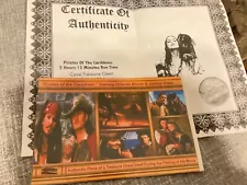 PIRATES OF THE CARIBBEAN RARE PROP MINI DISPLAY w/COA .