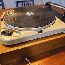 Vintage THORENS TD 124 TURNTABLE