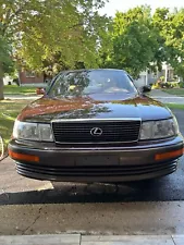 1991 Lexus LS 400