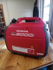 Honda EU2000i 2000W 120V Gasoline Powered Inverter Generator