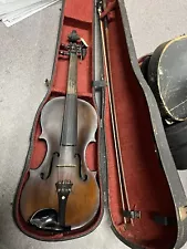 A vintage violin w/case and bow - good condition - of the Erwine Collection