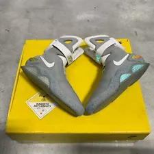 Nike Air Mag Back To Future 2011 LIMITED RELEASE 417744 001- Size 8 Worn 1X