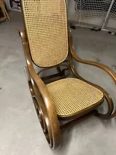 Antique Rocking Chair. Nice Condition! Year Unknown. Local Pickup Only.