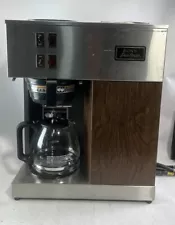 BUNN-O-MATIC VPR Commercial Coffee Maker With Pot And Filter Holder