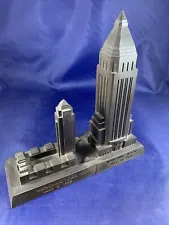 Rare Dupiform Casting Co. Worldwide Plaza 1988 Souvenir Building