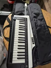 KORG RK-100S Synthesizer White Keyboard 37 key KEYTAR With Case