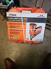 Paslode Framing Nailer CF325XP w/Case