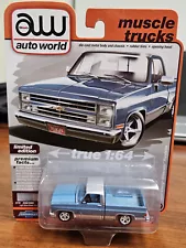 Auto World Muscle Trucks 1985 Chevy Silverado Fleetside 1:64 Scale Lt. Blue/Silv