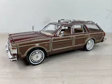 1979 Chrysler Lebaron Town and Country 1/24 Diecast Car by MotorMax