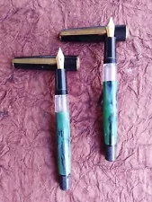 Lot of 2 Vtg Unknown Fountain Pens Green Marble Effect Vintage