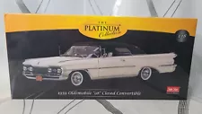 Sun Star Platinum Collection 1959 Oldsmobile 98 Closed Convertible 1:18 Car! 76